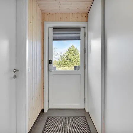 Prázdninový dům Stunning In Vaeggerlose With Wifi