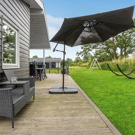 4 Bedroom Gorgeous In Vaeggerlose