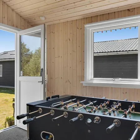 Stunning In Vaeggerlose With Wifi Bøtø By