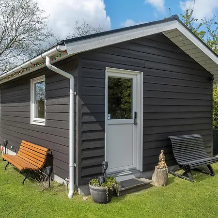 4 Bedroom Gorgeous In Vaeggerlose